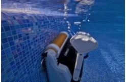 Maytronics Dolphin Dolphin Explorer Zwembadrobot -Hayward Winkel maytronics dolphin dolphin explorer zwembadrobot 3